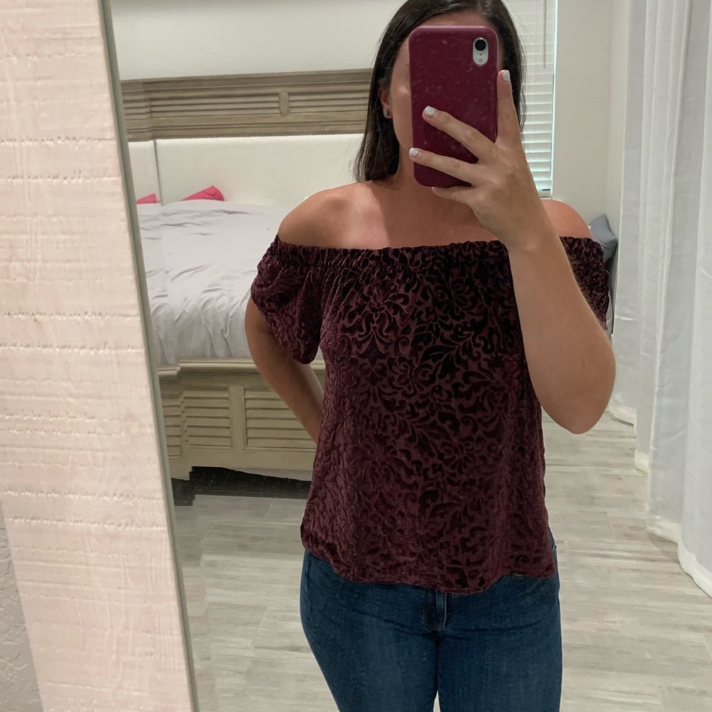 Hollister velvet off shoulder blouse